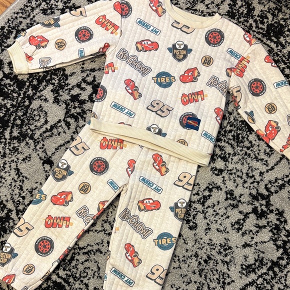 Disney Other - Lightning McQueen Lounge Set